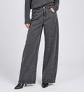 JEANS CON ROTTURE